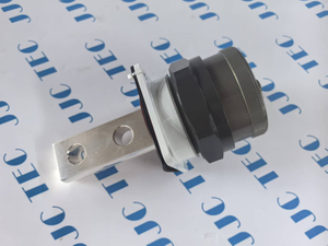 Conector, potencia, qd, pin/flng, bulkhd, wht, oem ref No: 114869-pb-wht, utilizado para la unidad superior, TDS-9SA/11SA, IDS-4SA